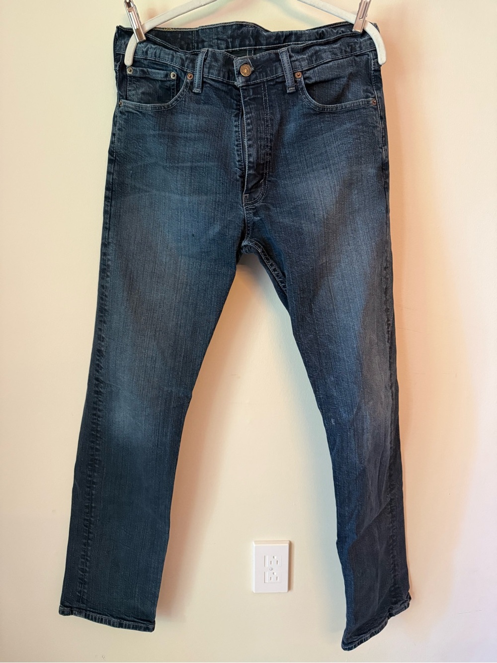 Levi’s 505 Regular Fit Straight Leg Jeans Men’s Size 33 Medium Wash Denim